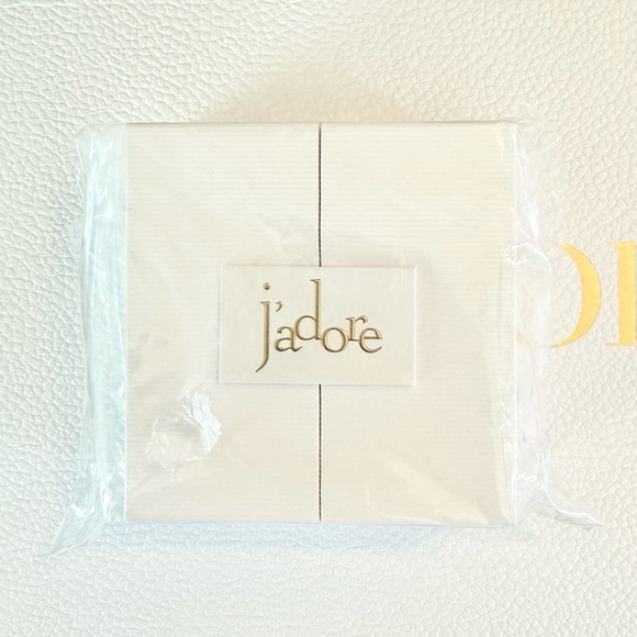 Dior J'adore mini gift set. - Picture 2 of 3